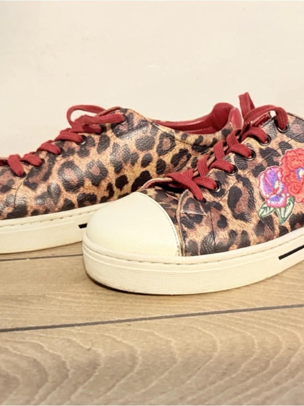 Brighton Spots Leo2 sneakers. Size 9 Leopard print with Floral Embroidery